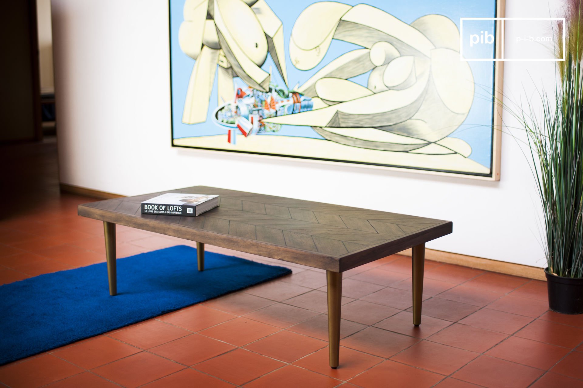 Mesa de centro de madera oscura